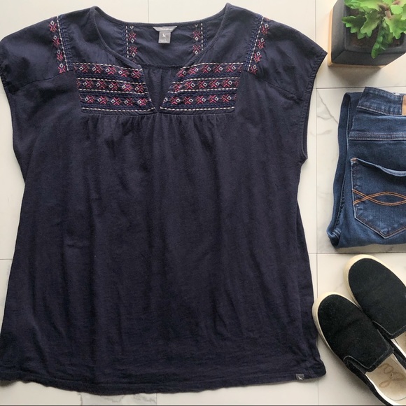 Eddie Bauer Tops - Eddie Bauer Blue & Pink Embroidered Top